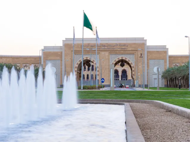 جامعة الاميرة نورة القيادة