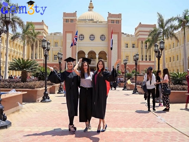 موعد تقديم الوافدين للجامعات المصرية 2023-2024