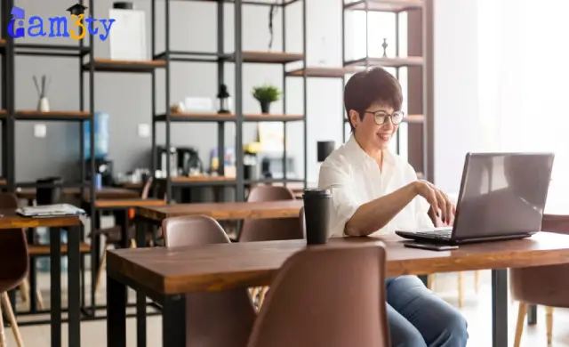 دراسة جامعية عن بعد مجانا